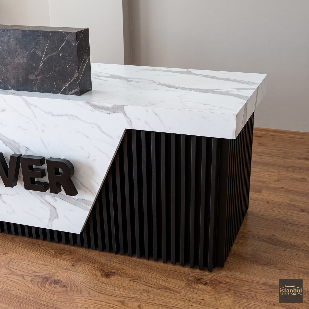 Rheinlander Reception Desk