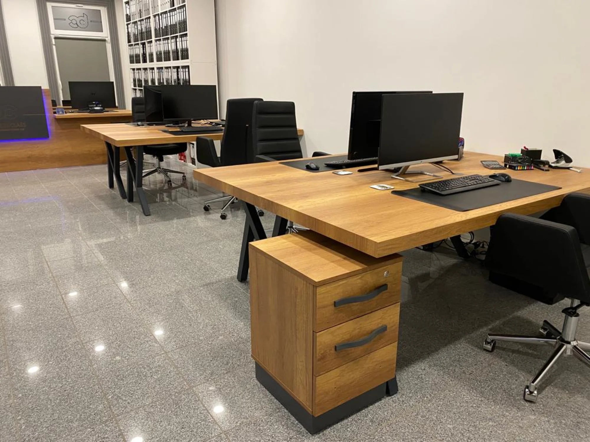 Almanya Ofis Mobilya ISTANBUL-TSI