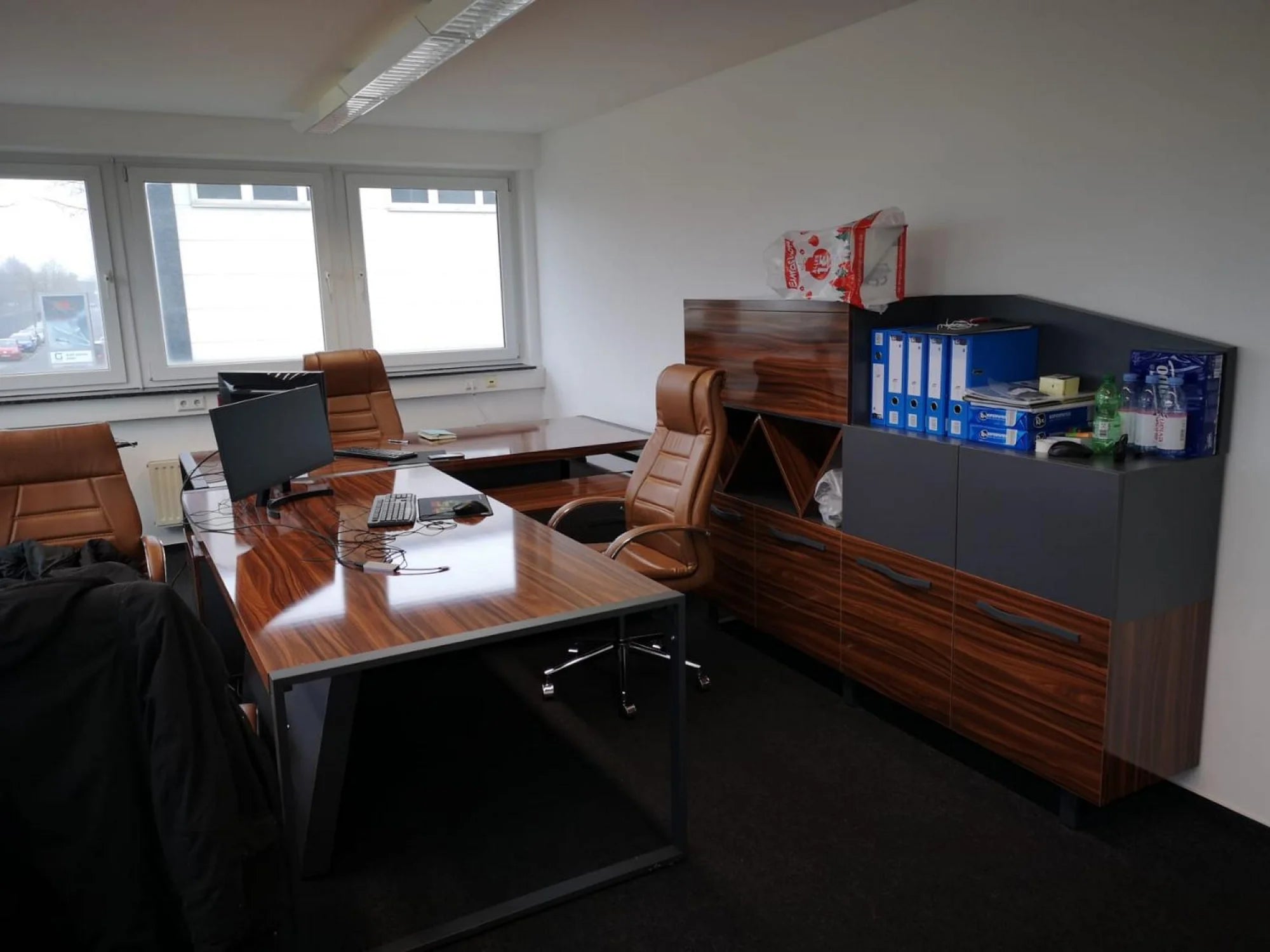 Almanya Ofis Mobilyaları Altan Bey İstanbul Ofis Mobilya