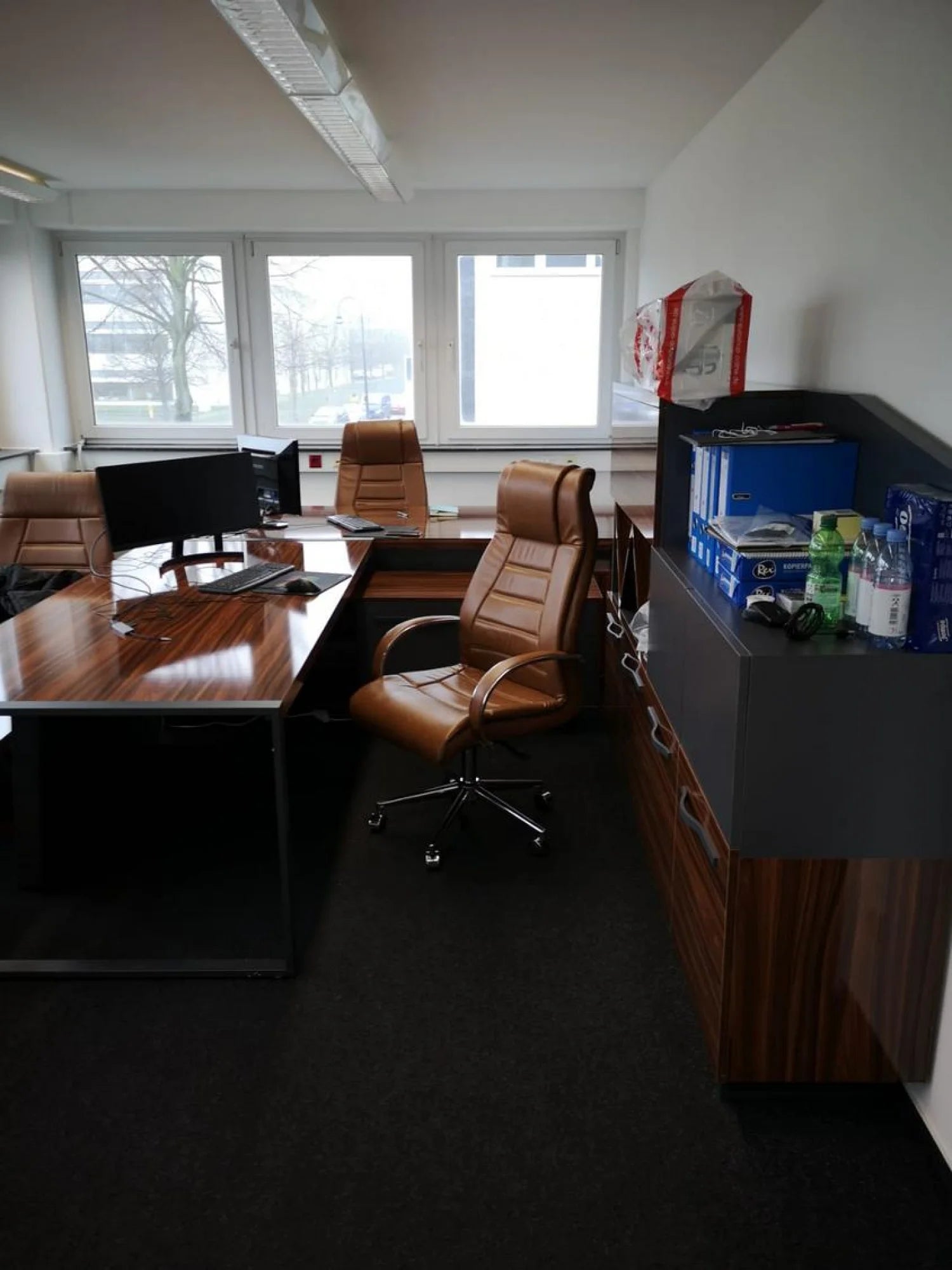 Almanya Ofis Mobilyaları Altan Bey İstanbul Ofis Mobilya
