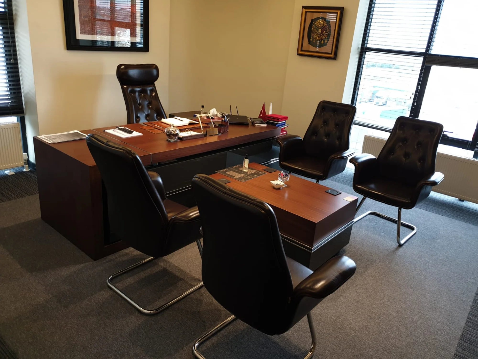 Bilgili İnşaat Ofis Mobilya Dekorasyonu ISTANBUL-TSI