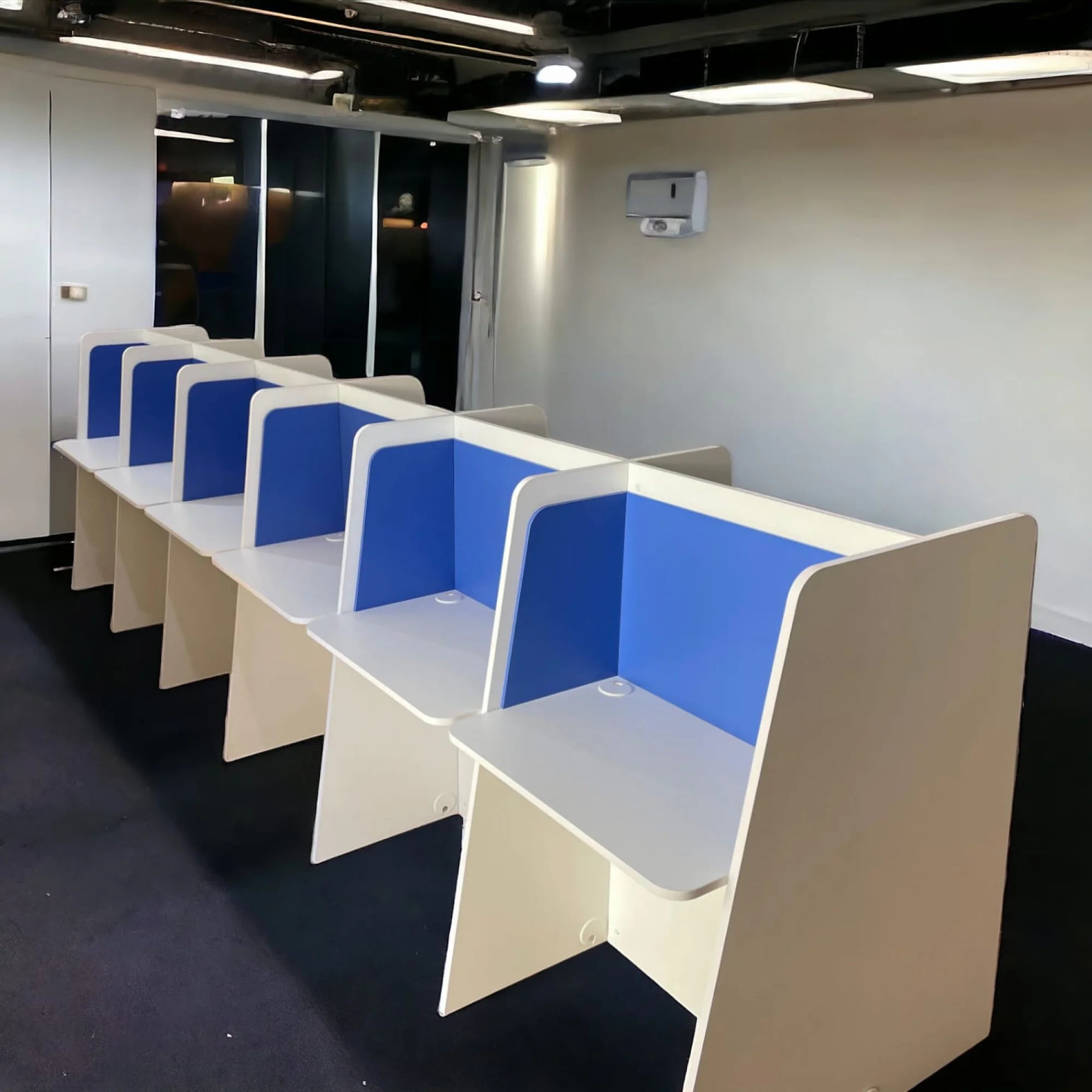 Call Center Masası ISTANBUL