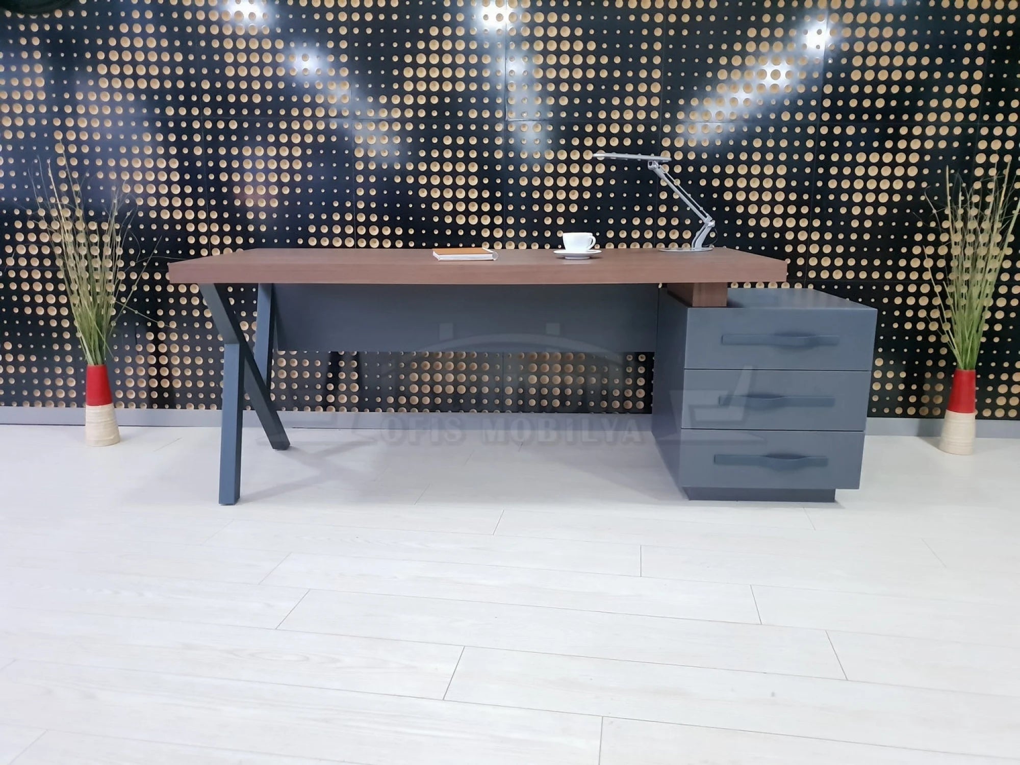İstanbul Ofis Makam Takımı Captiva - V.Ceviz Antrasit ISTANBUL