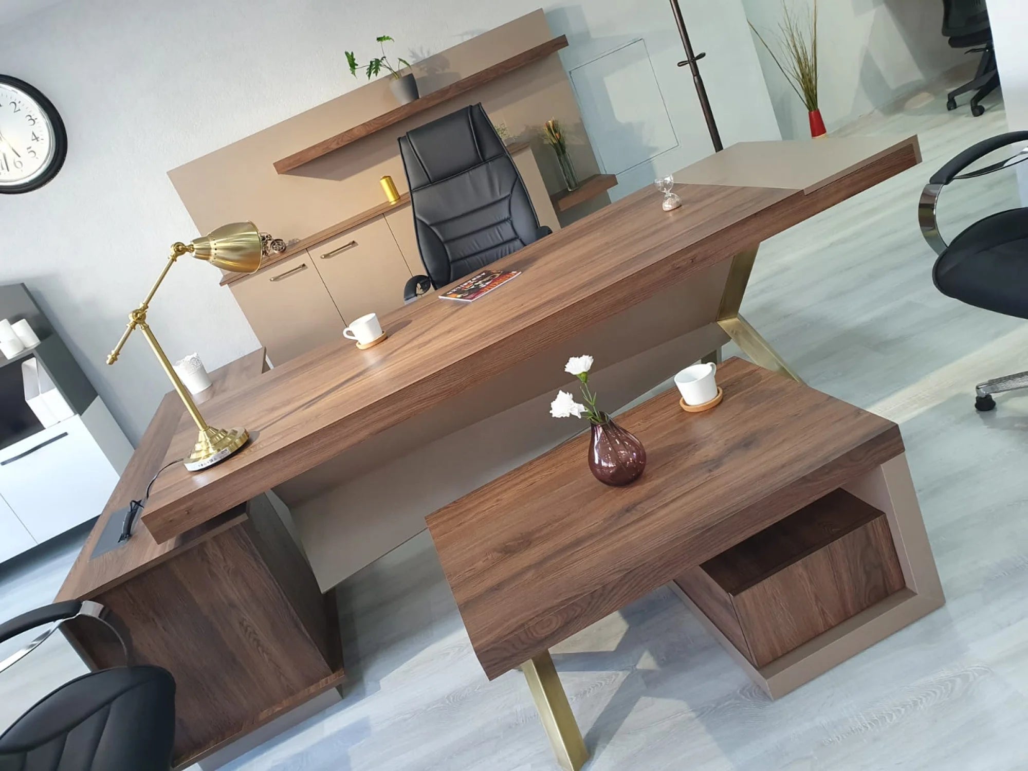 London Ofis Makam Mobilyası ISTANBUL