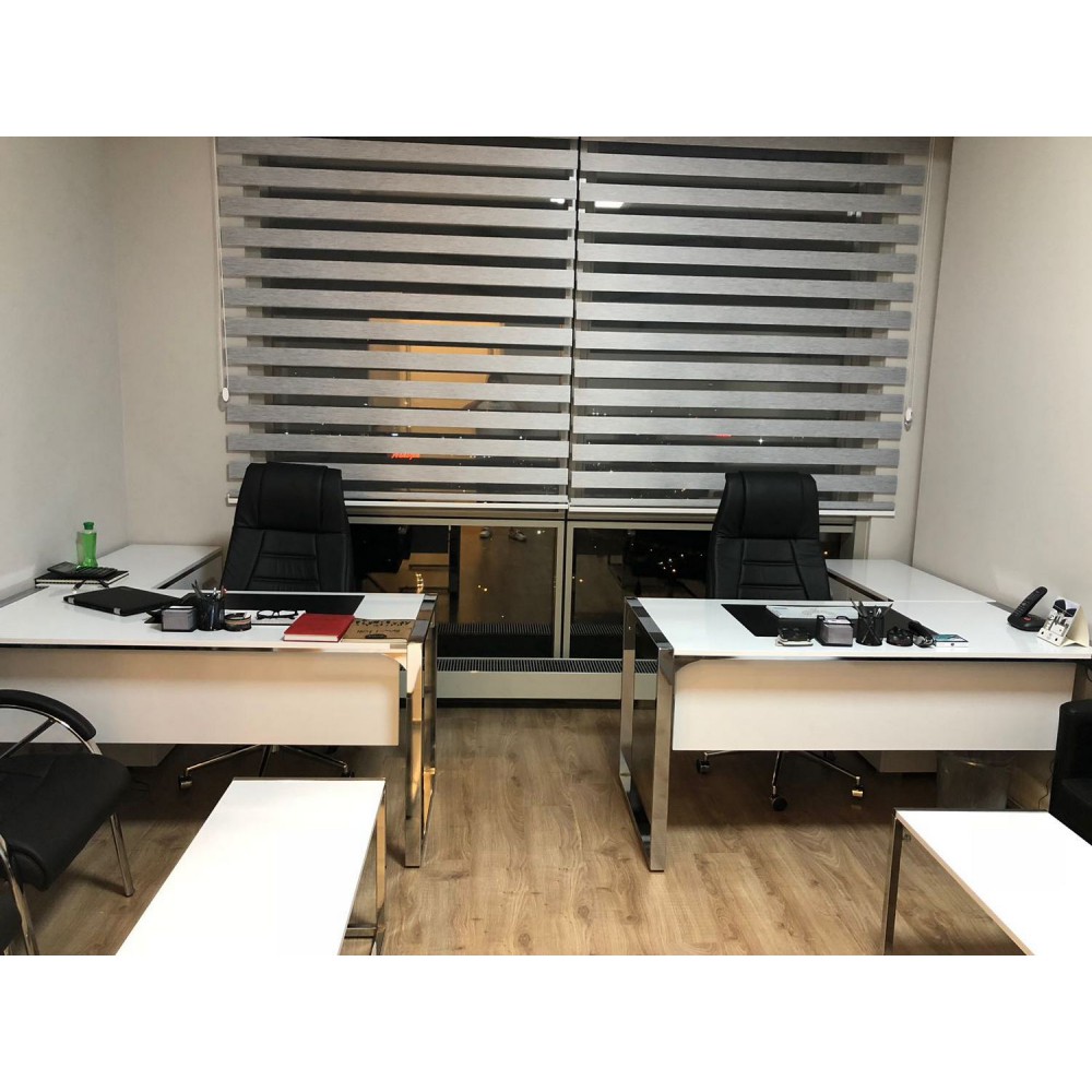 Triple Seater Flat Office Furniture Mr. Bucharest