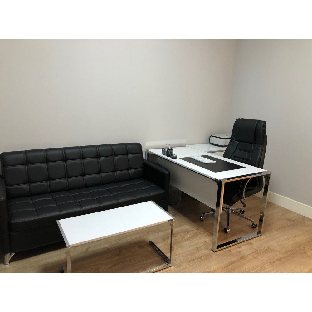 Triple Seater Flat Office Furniture Mr. Bucharest