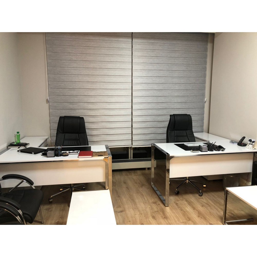 Triple Seater Flat Office Furniture Mr. Bucharest