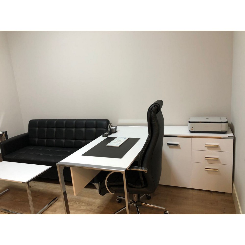 Triple Seater Flat Office Furniture Mr. Bucharest