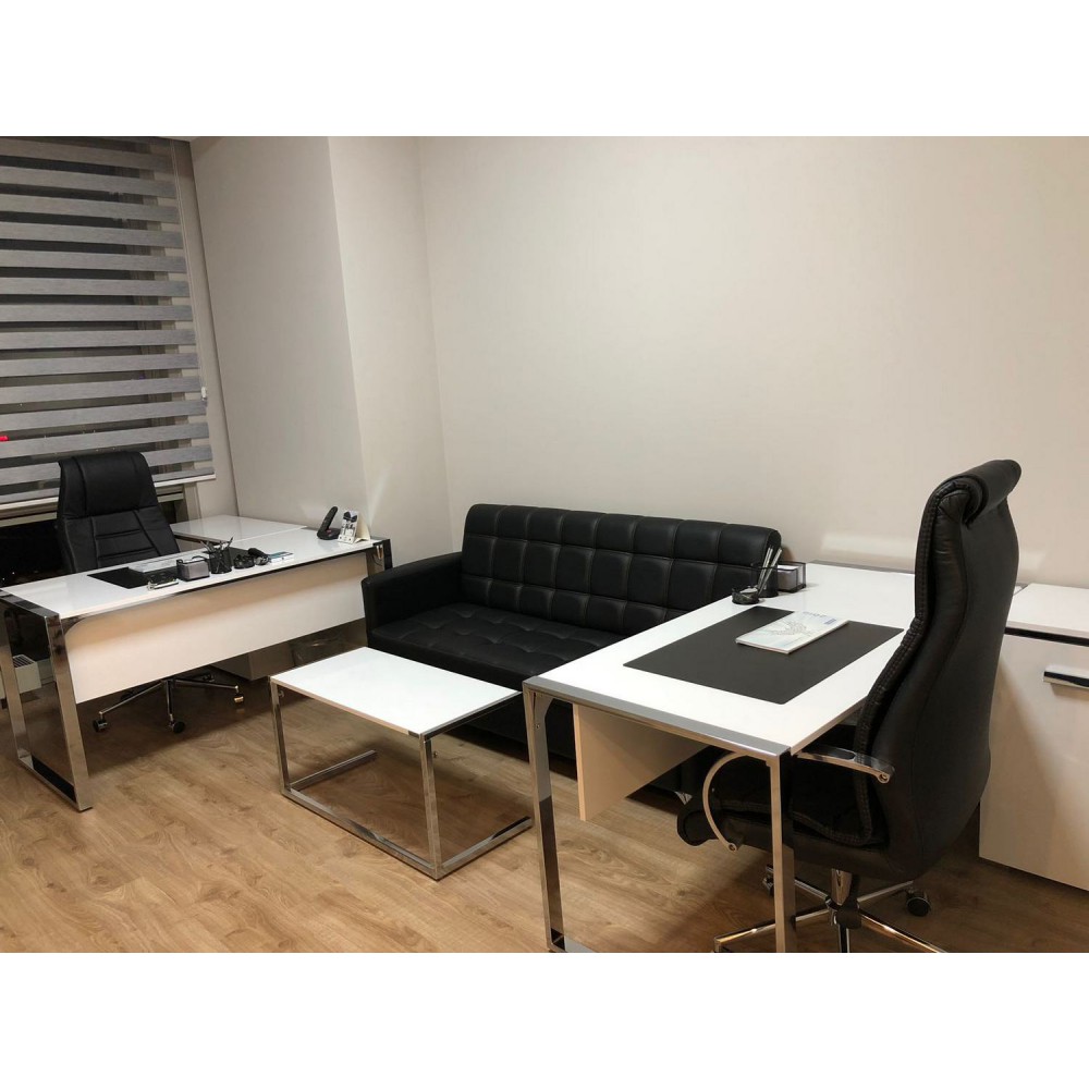 Triple Seater Flat Office Furniture Mr. Bucharest