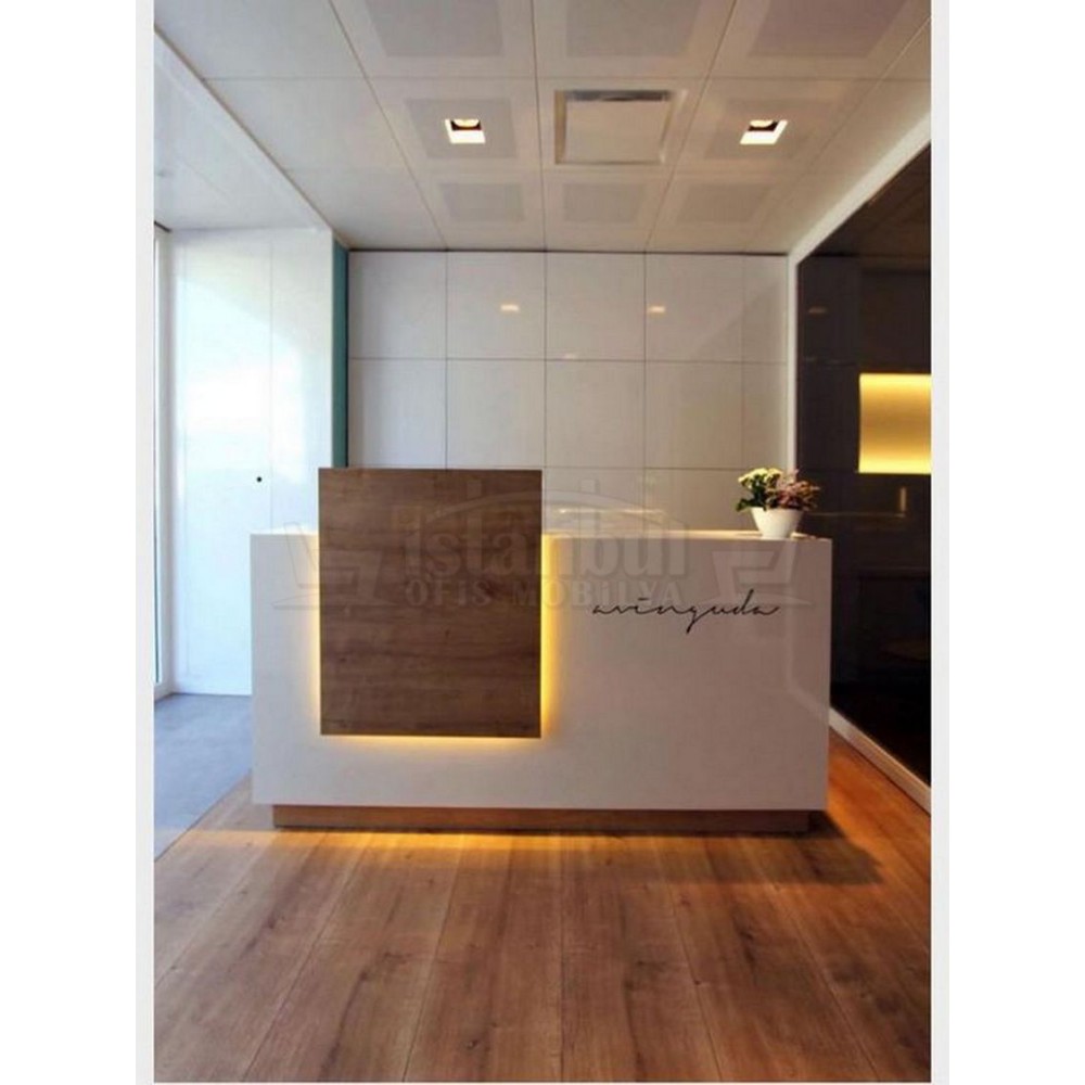 Massive Lake countertops Arezzo