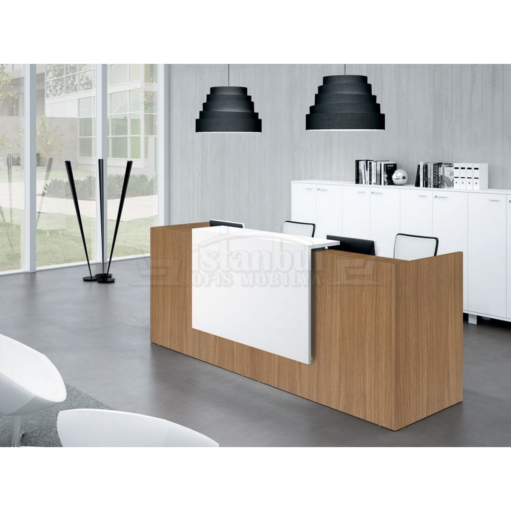 Parma Wide Reception Desk