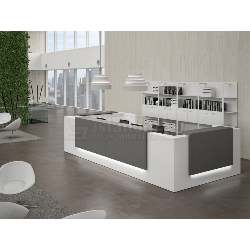 Parma Special Reception Desk