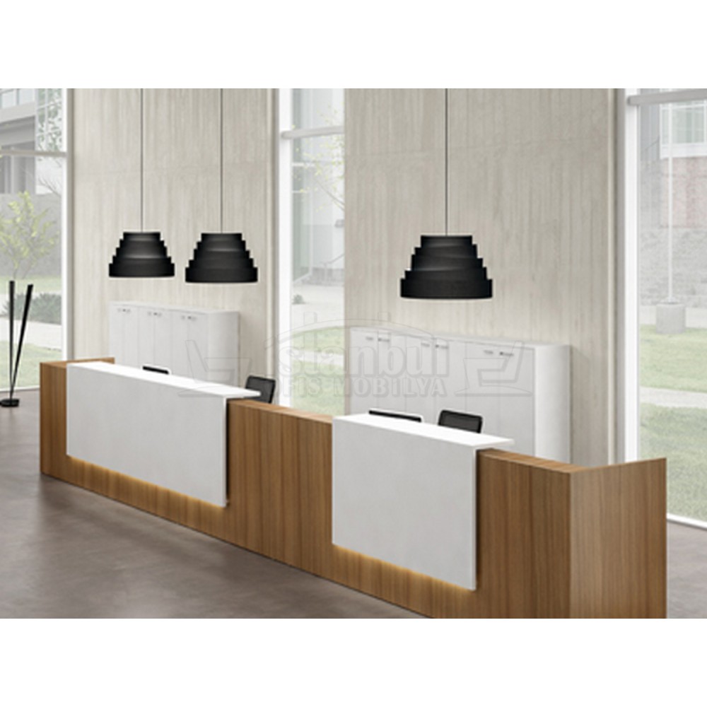 Parma Special Reception Desk