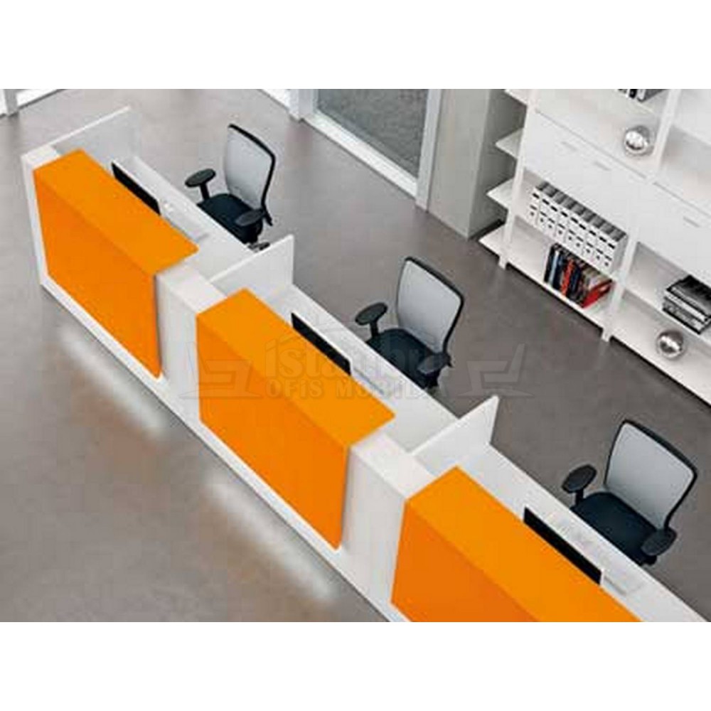 Parma Special Reception Desk