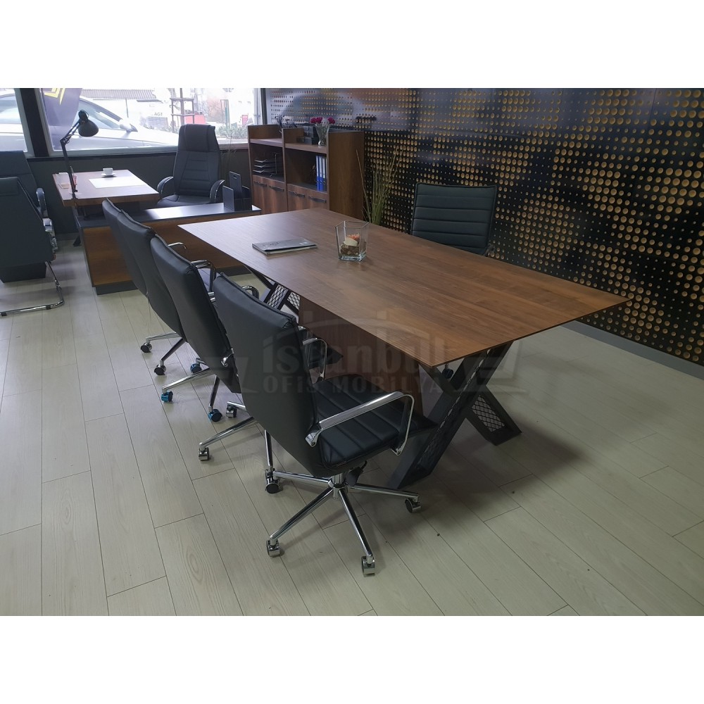 Meeting_table