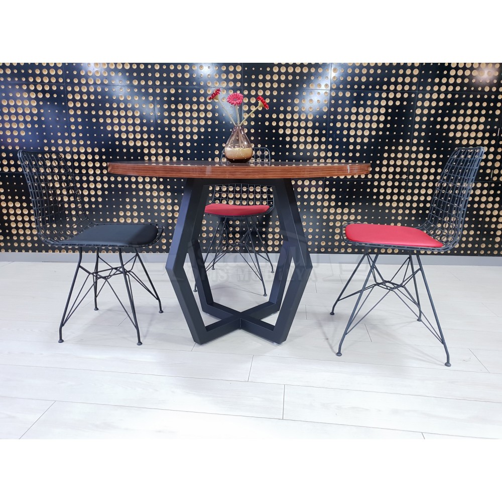 Round Table Meeting in Dubai