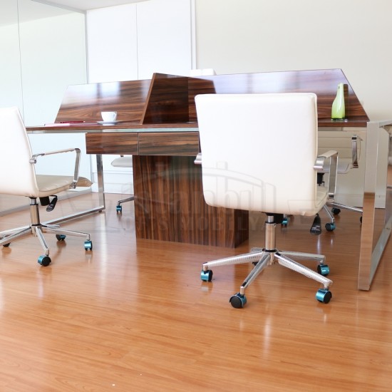 Apple For Four Person Desk Workstation