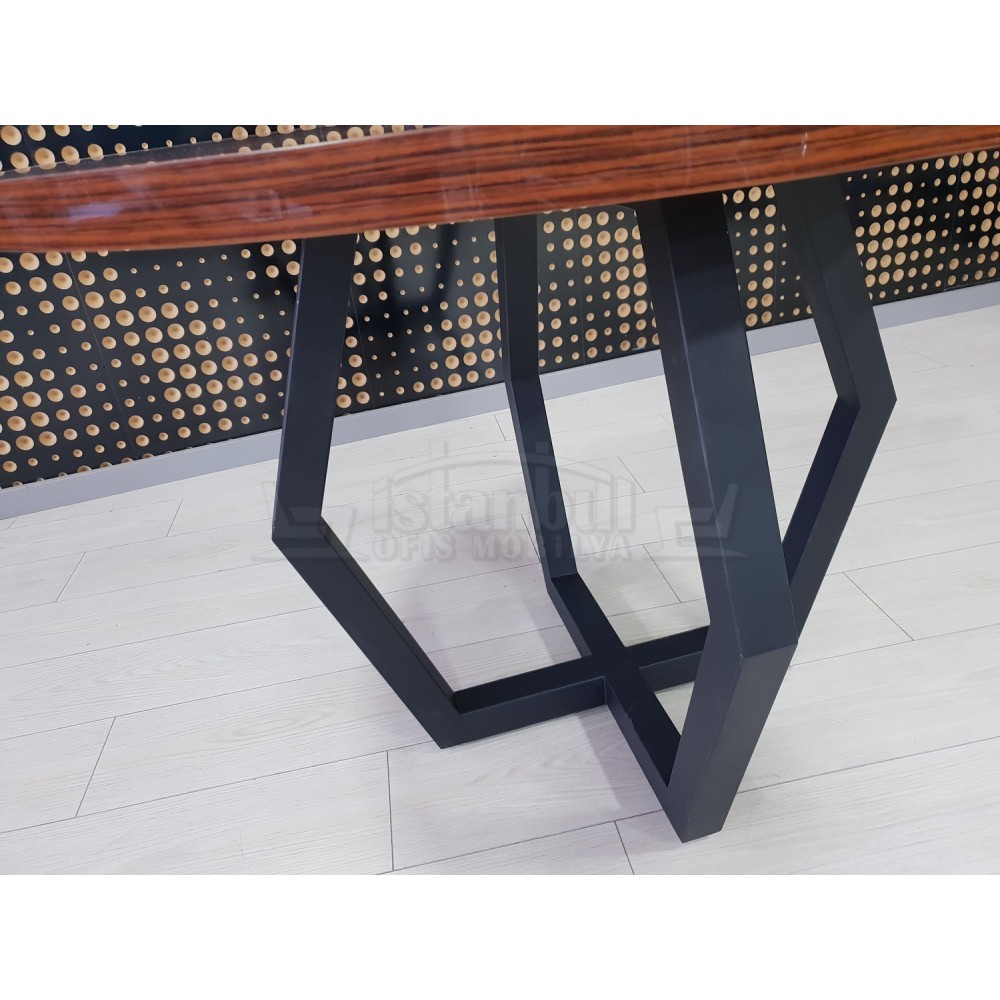 Round Table Meeting in Dubai