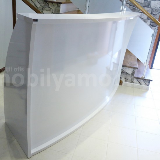 Oval Desk for Beauty Saloon