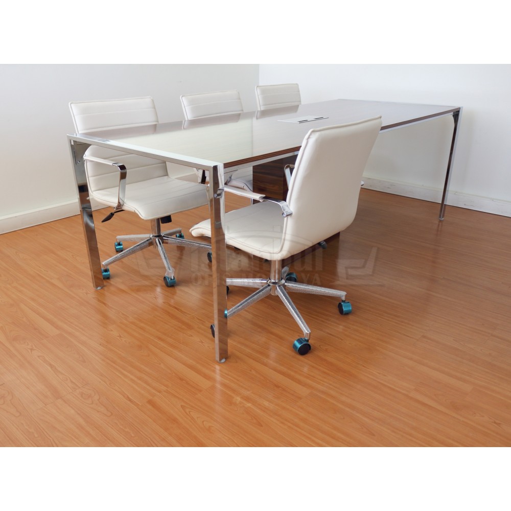 Apple Sides Open Meeting Table Socket System