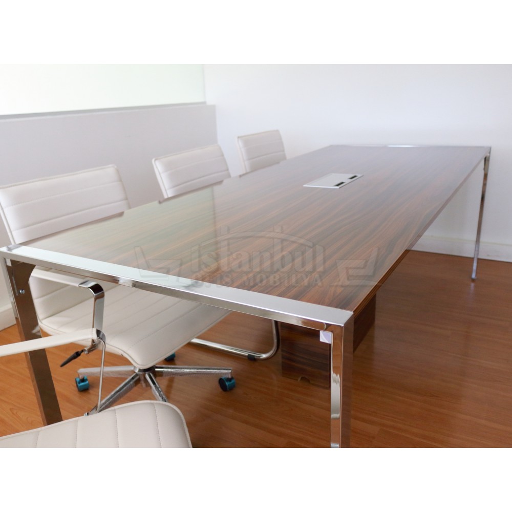 Apple Sides Open Meeting Table Socket System