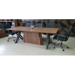 Meeting_table