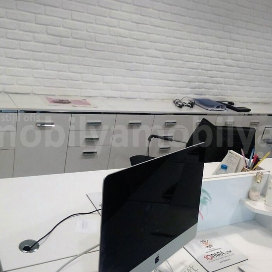 Mr. Karahan Bound for Glory Fashion Hunters Office Furniture