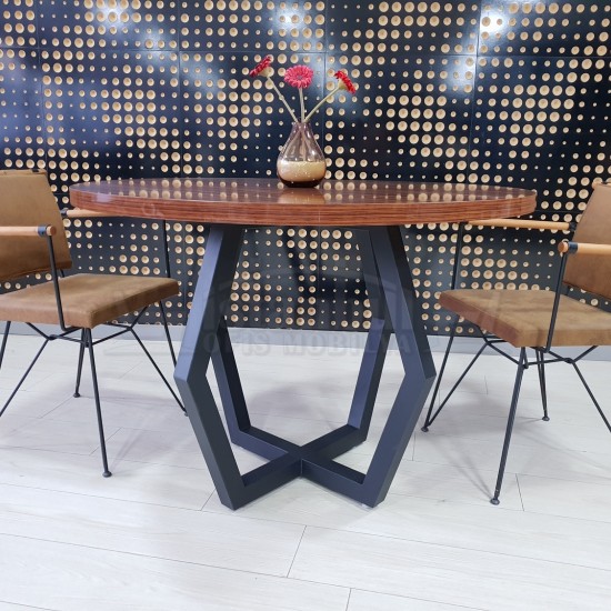 Round Table Meeting in Dubai