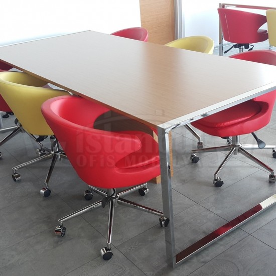 Area Public Library and Workstations