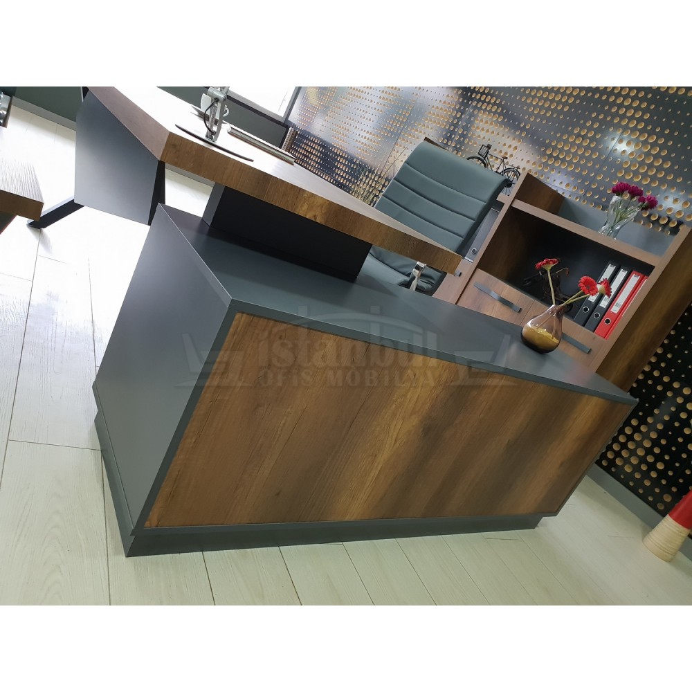 Medium Shelf Cabinet 150