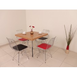 Cafe Table in Oxford