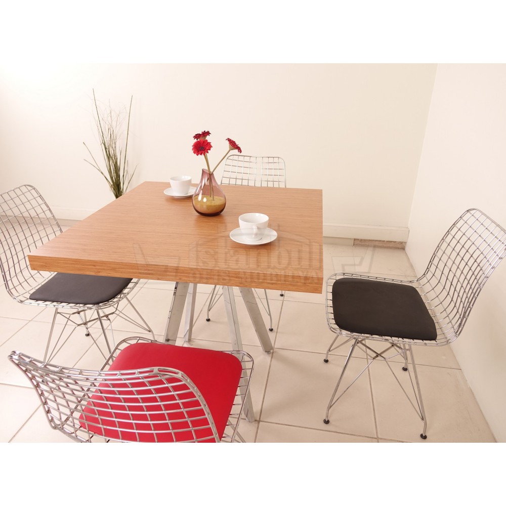 Cafe Table in Oxford