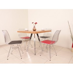 Cafe Table in Oxford