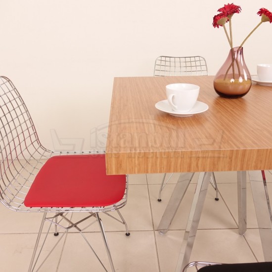 Cafe Table in Oxford