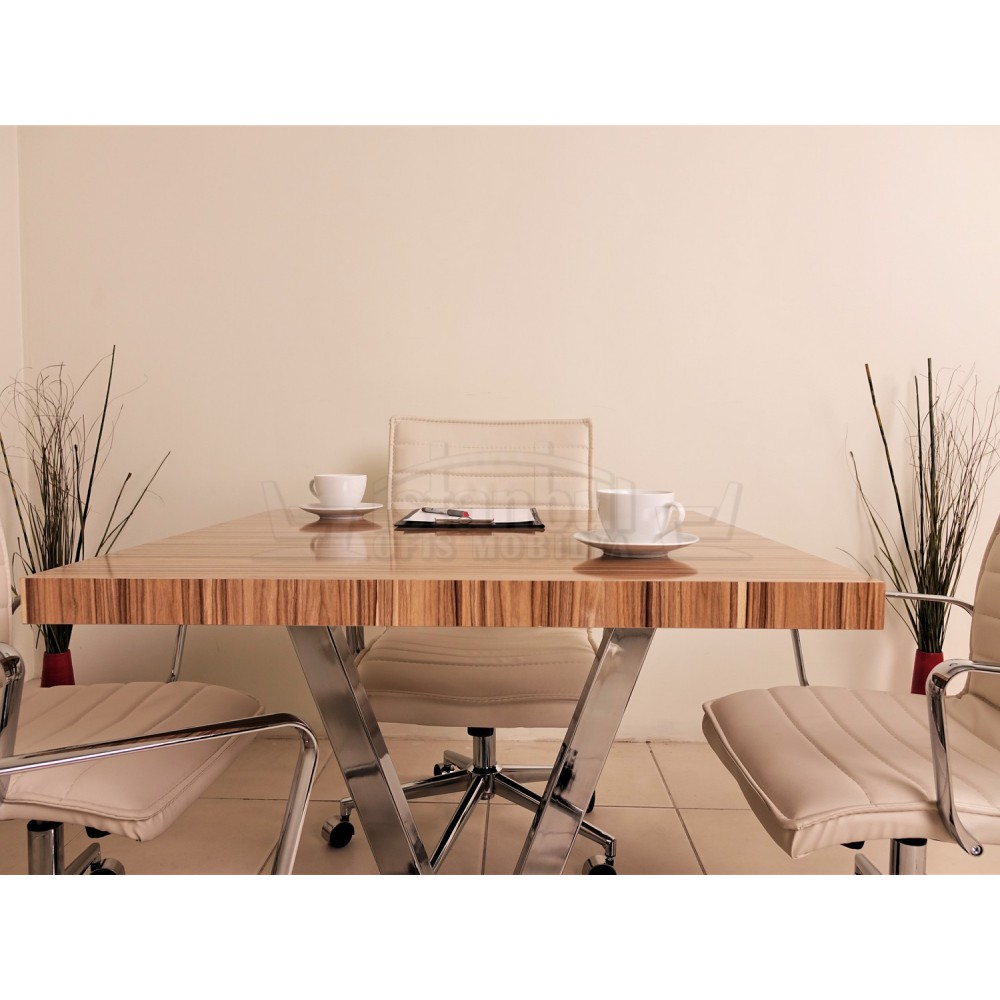 Square meeting table in Vienna