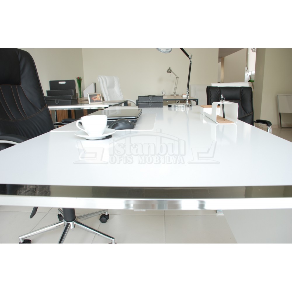 Apple Executive Table 190-90 cm Hg. White