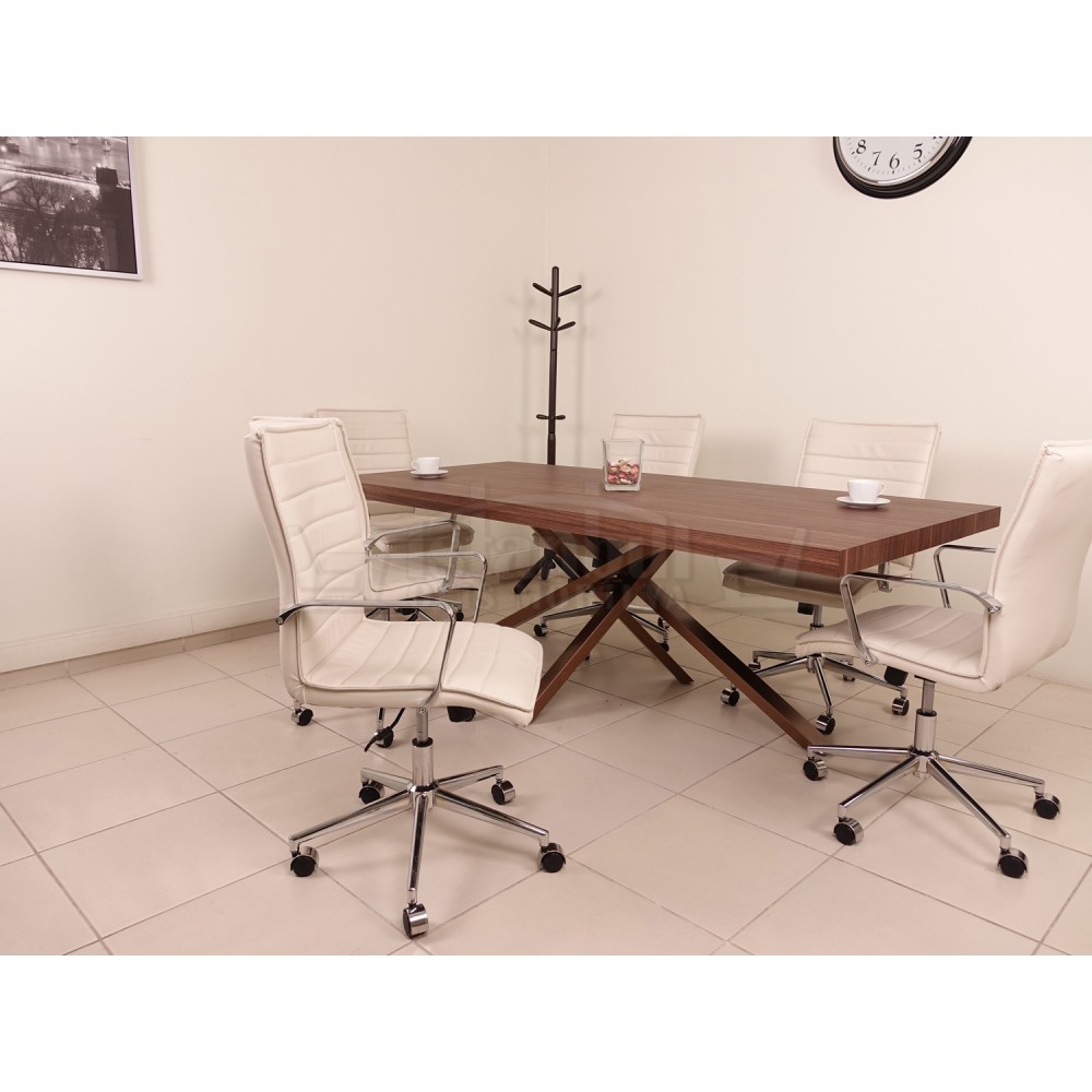 Bavaria Meeting Table