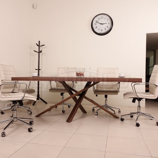 Bavaria Meeting Table