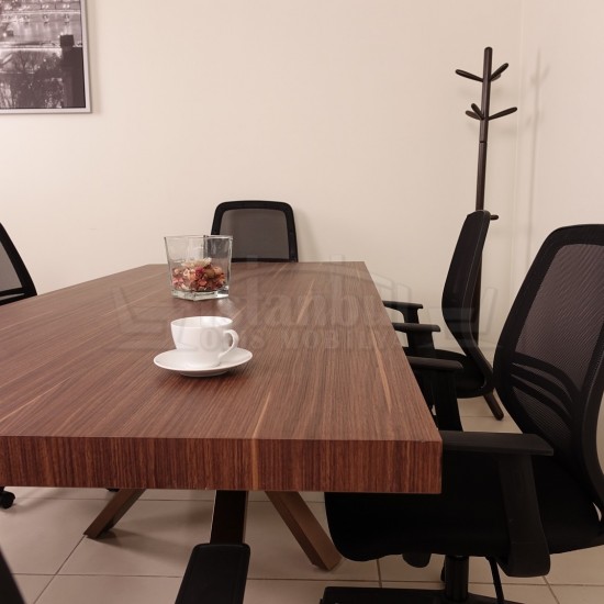 Bavaria Meeting Table