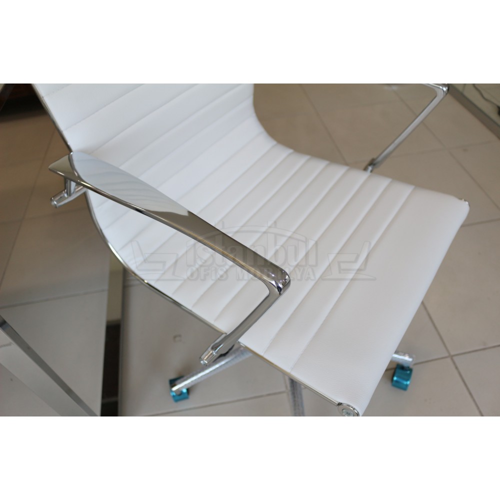 Aylin Executive Chair