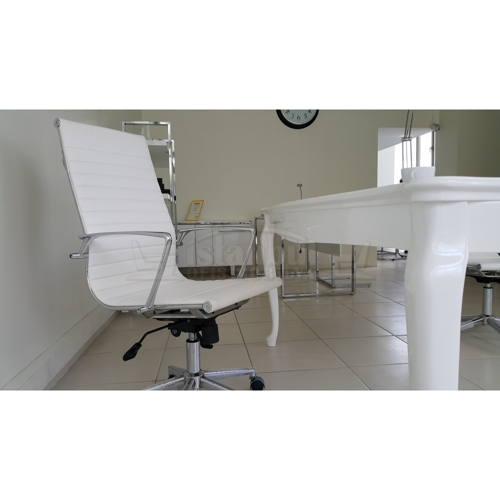 Aylin Executive Chair