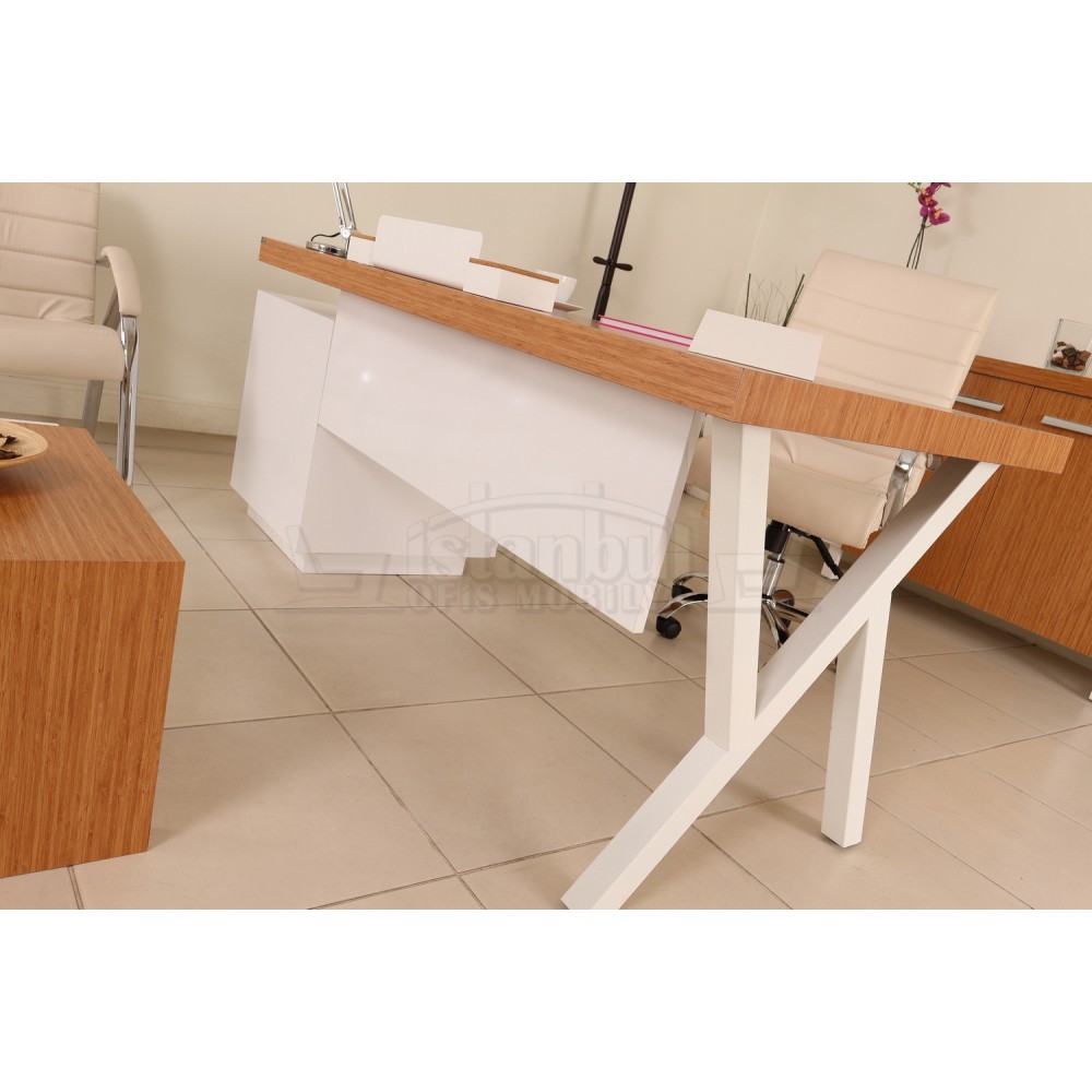 Canberra Executive Board dresser