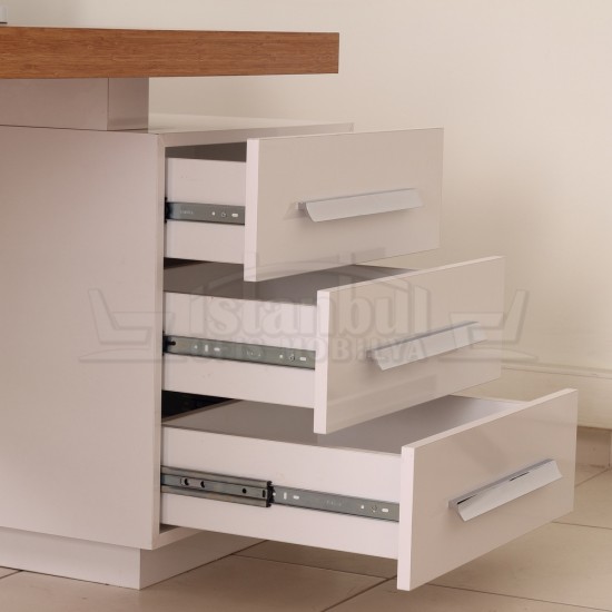 Canberra Executive Board dresser