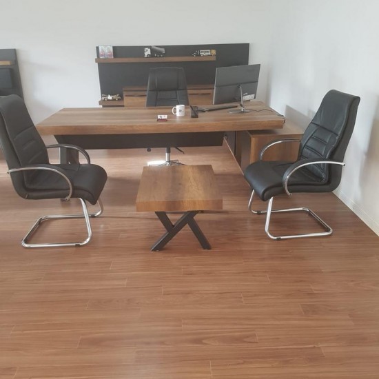 Swiss office furniture Mr John Ck Transport