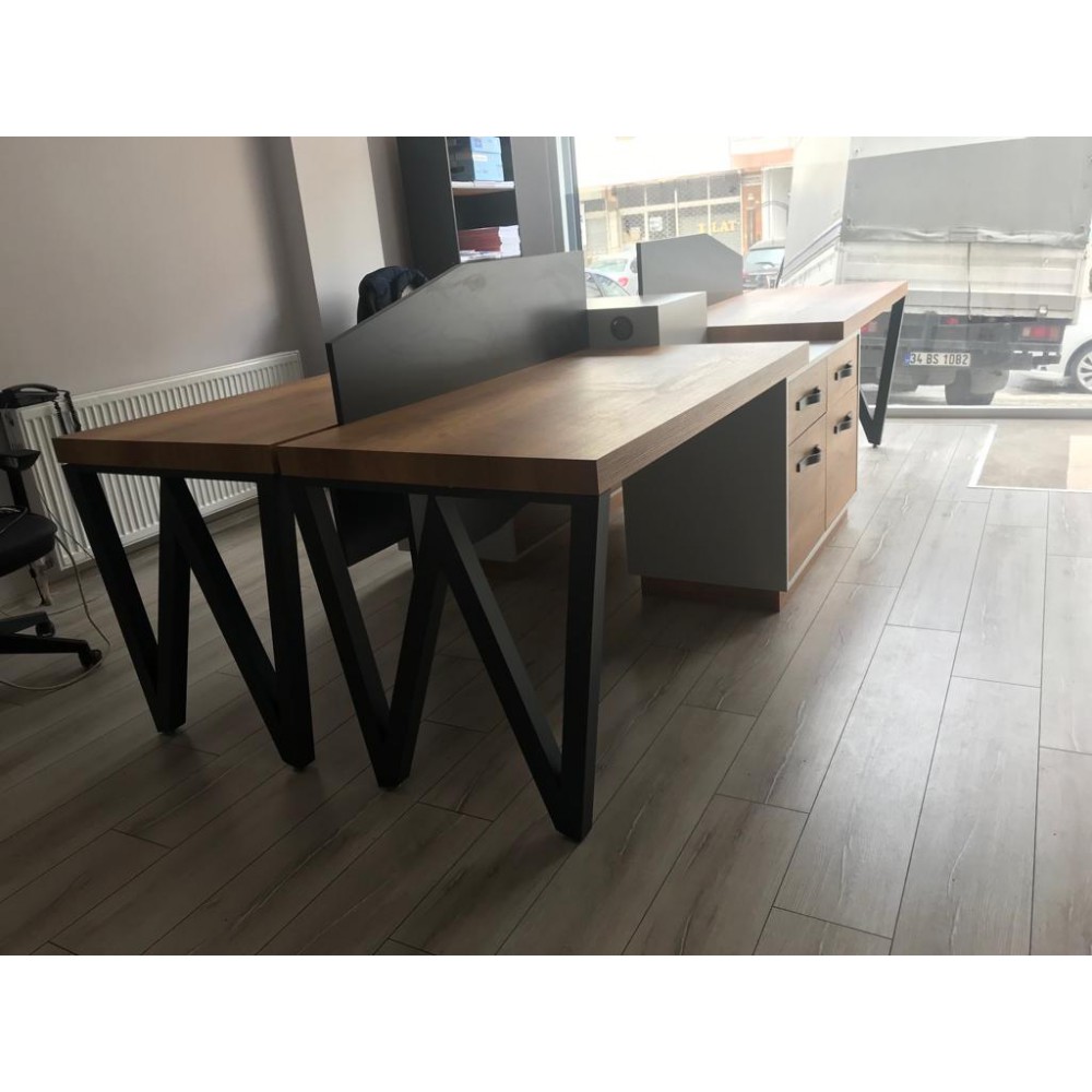 Star Desk for Four Person 