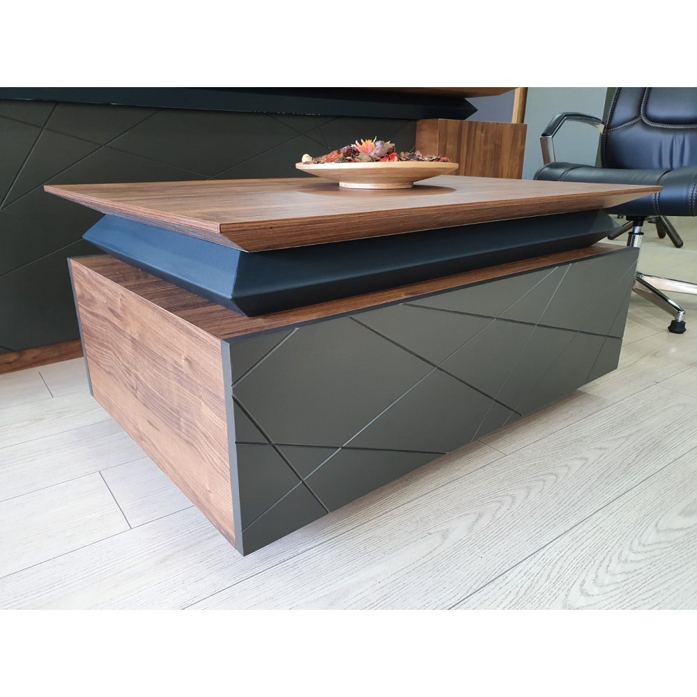 Executive Sets Walnut Lake Signature