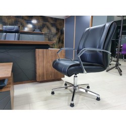 Executive Sets Walnut Lake Signature