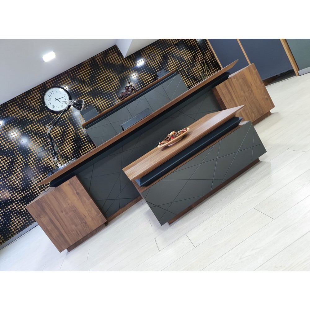 Executive Sets Walnut Lake Signature