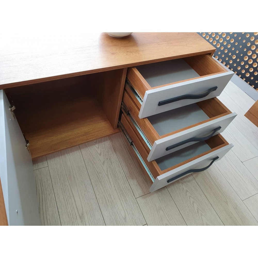 Istanbul Office Desk Office Executive Team