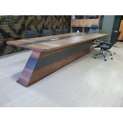 Large_Meeting_Table